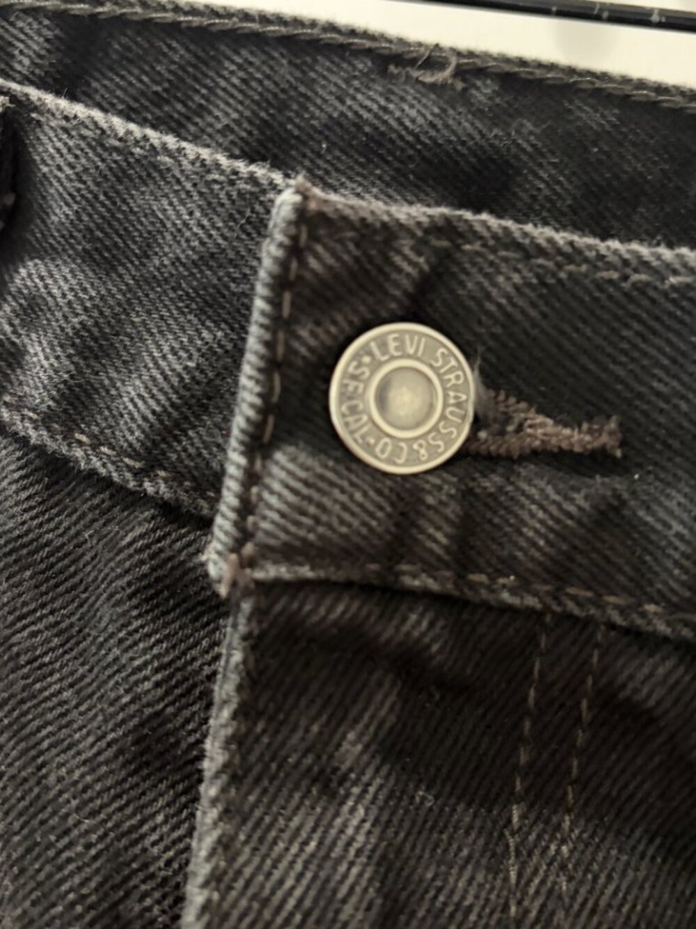 Levi's 505 Regular Fit Men's Black Jeans 36 x 29 PC9-00505-0260 - Picture 3 of 8